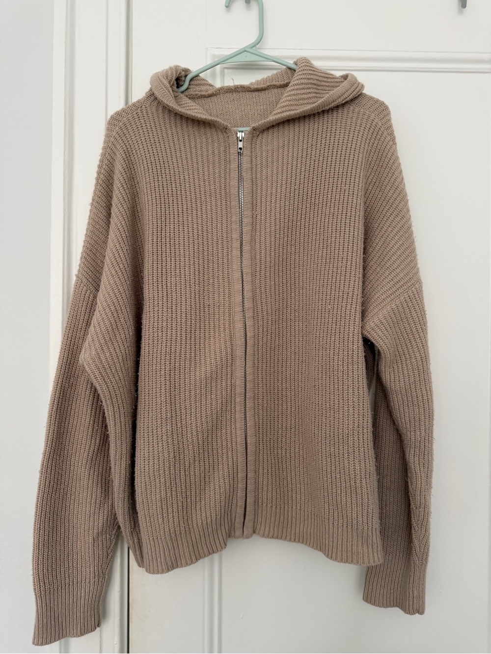 Cozy Hooded Zip-Front Women's Sweater in Taupe